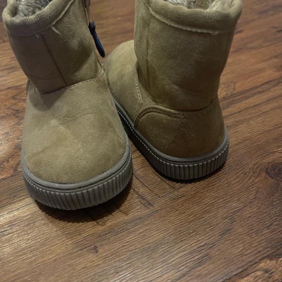 Cat & Jack Toddler Boots - Picture 3 of 3